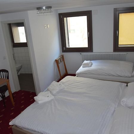 Hotel Sonne Einsiedeln Eksteriør billede