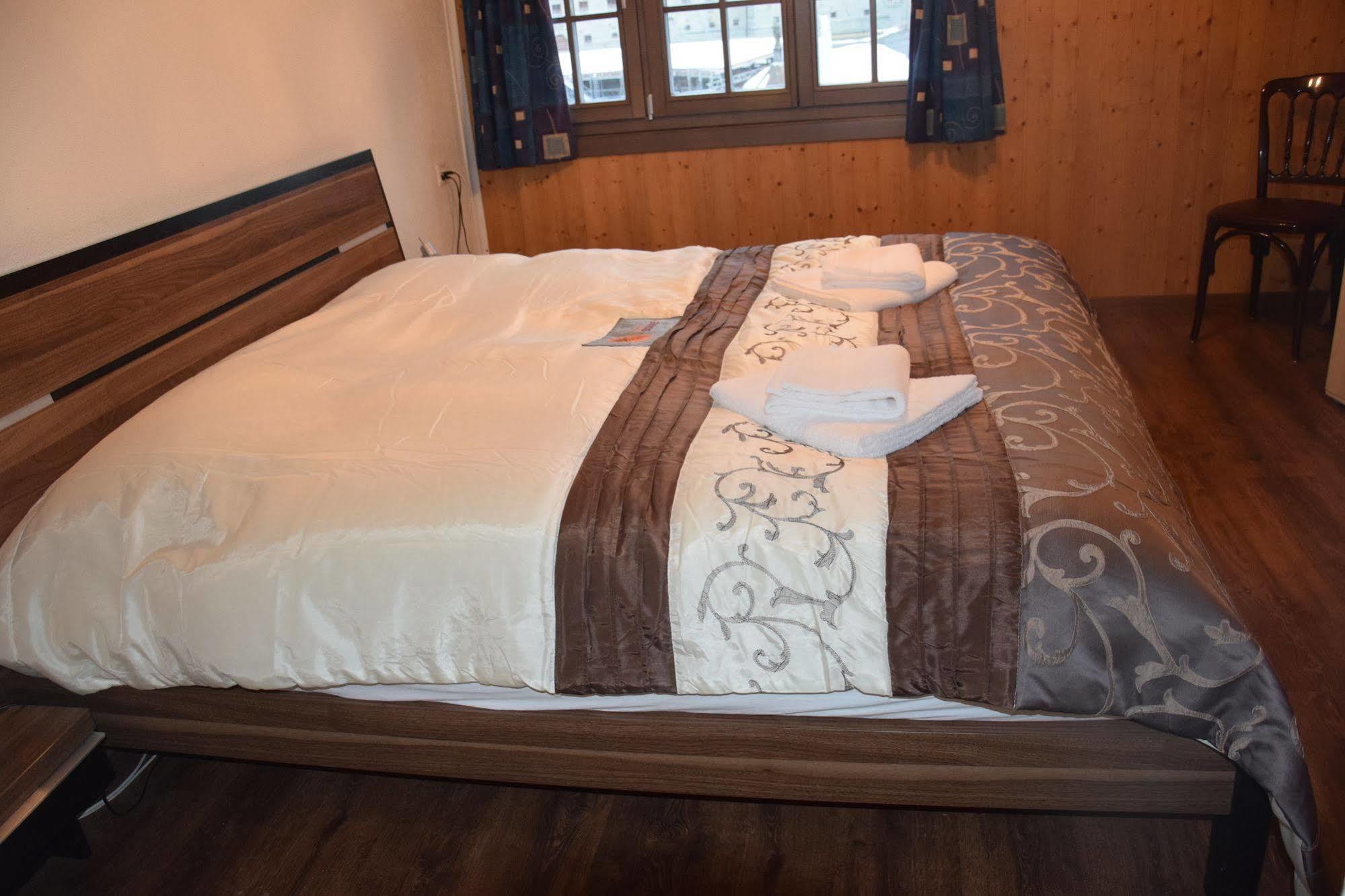 Hotel Sonne Einsiedeln Eksteriør billede